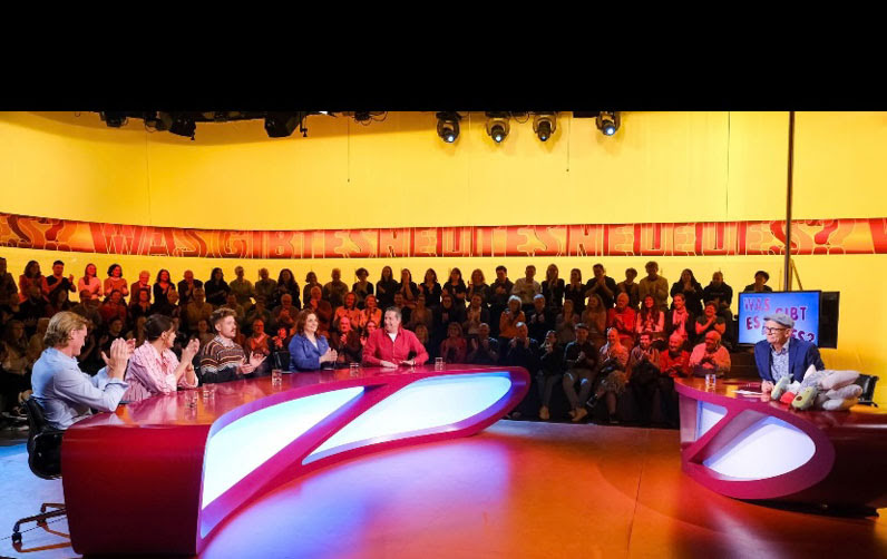 Das Studio bei „Was gibt es Neues?“ am 4. April 2025 war gut gefüllt.